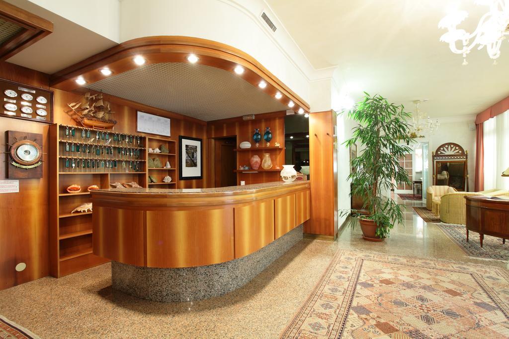 Hotel Abbazia Grado Extérieur photo